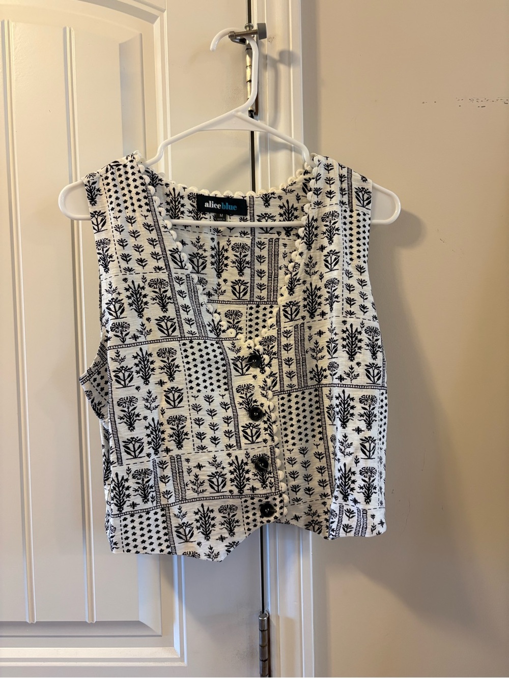 Alice Blue - Black and White Matching Set